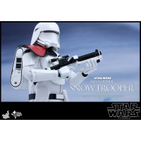 Hot Toys MMS322 – Star Wars: The Force Awakens - First Order Snowtrooper Officer 