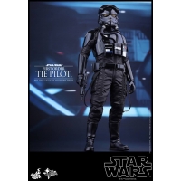 Hot Toys - MMS324 - Star Wars: The Force Awakens - First Order TIE Pilot