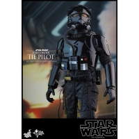 Hot Toys - MMS324 - Star Wars: The Force Awakens - First Order TIE Pilot