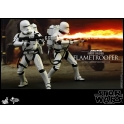 Hot Toys – MMS326 – Star Wars: The Force Awakens: First Order Flametrooper
