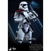 Hot Toys - MMS324 – Star Wars: The Force Awakens - First Order Stormtrooper Officer Collectible Figure