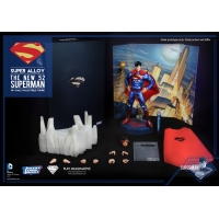 P.I. - Super Alloy - 1/6th Scale - DC New 52 Superman Diecast Figure