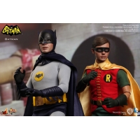 Hot Toys - Batman (1966) - Batman