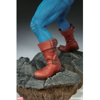 Sideshow Collectibles - Avengers Assemble Captain America Statue