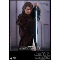 Star Wars EP3 - Anakin Skywalker Collectible Figure.