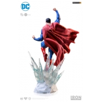 Iron Studios -  Prime Scale - Superman 1/3 by Ivan Reis