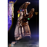 [Pre-Order]  Hot Toys – MMS473D23 – Avengers: Infinity War – 1/6th scale Iron Man Collectible Figure