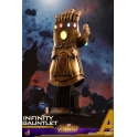 Hot Toys - AMS003 - Avengers: Infinity War - 1-4th scale Infinity Gauntlet Collectible 