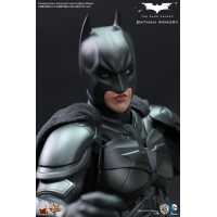 Hot Toys - Batman Armory with Batman Collectible Figure