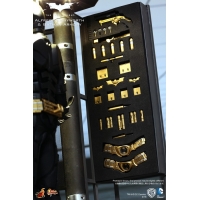 Hot Toys - Batman Armory with Alfred Pennyworth