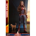 Hot Toys - MMS522 - 1/6th scale Captain Marvel (Deluxe Version) Collectible Figure 