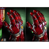 Hot Toys - LMS008 - Avengers: Endgame - Nano Gauntlet Life-Size Collectible (Hulk Version)