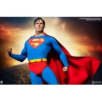 Sideshow - Premium Format™ Figure - Superman