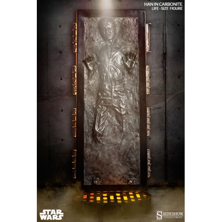 Sideshow - Life-Size Figure - Han Solo in Carbonite
