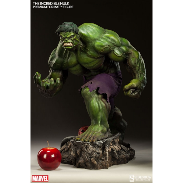 Incredible Hulk Premium Format Figure - Midtown Comics