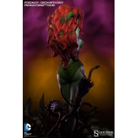 Sideshow - Premium Format™ Figure - Poison Ivy