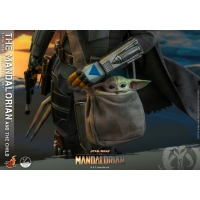 [Pre-Order] Hot Toys -  QS016 - Star Wars™ The Mandalorian™ - 1/4th scale The Mandalorian & The Child Collectible Set