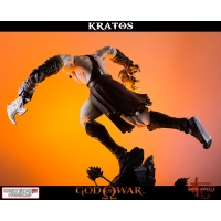 Gaming Heads - God of War - Lunging Kratos Statue