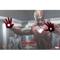 Hot Toys - Iron Man 3 - Workshop Accessories Collectible Set