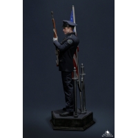 Queen Studios -  Joker 1/6 Statue (Police Uniform)