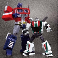 Takara Tomy - MP20 - Wheeljack with coin and exclusive item