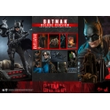 [Pre-Order]Hot Toys - MMS639 - The Batman - 1/6th scale Batman Collectible Figure (Deluxe Version)