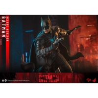 [Pre-Order] Hot Toys - MMS638 - The Batman - 1/6th scale Batman Collectible Figure