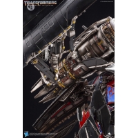Queen Studios - Jetpower Optimus Prime Vs Megatron Statue