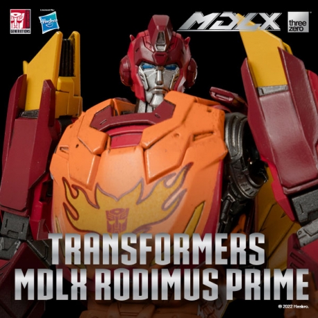 [Pre Order] ThreeZero - Transformers - MDLX Cliffjumper Collectible Figure