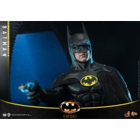 [Pre-Order] Hot Toys - MMS692 - Batman (1989) - 1/6th scale Batman Collectible Figure